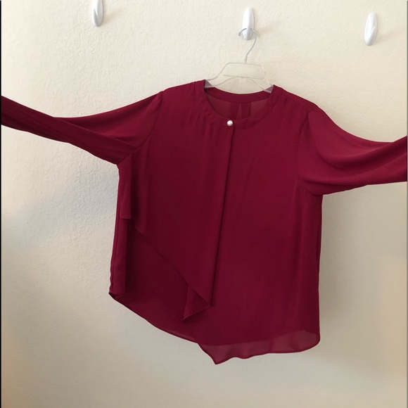 Blouse - Picture 2 of 3